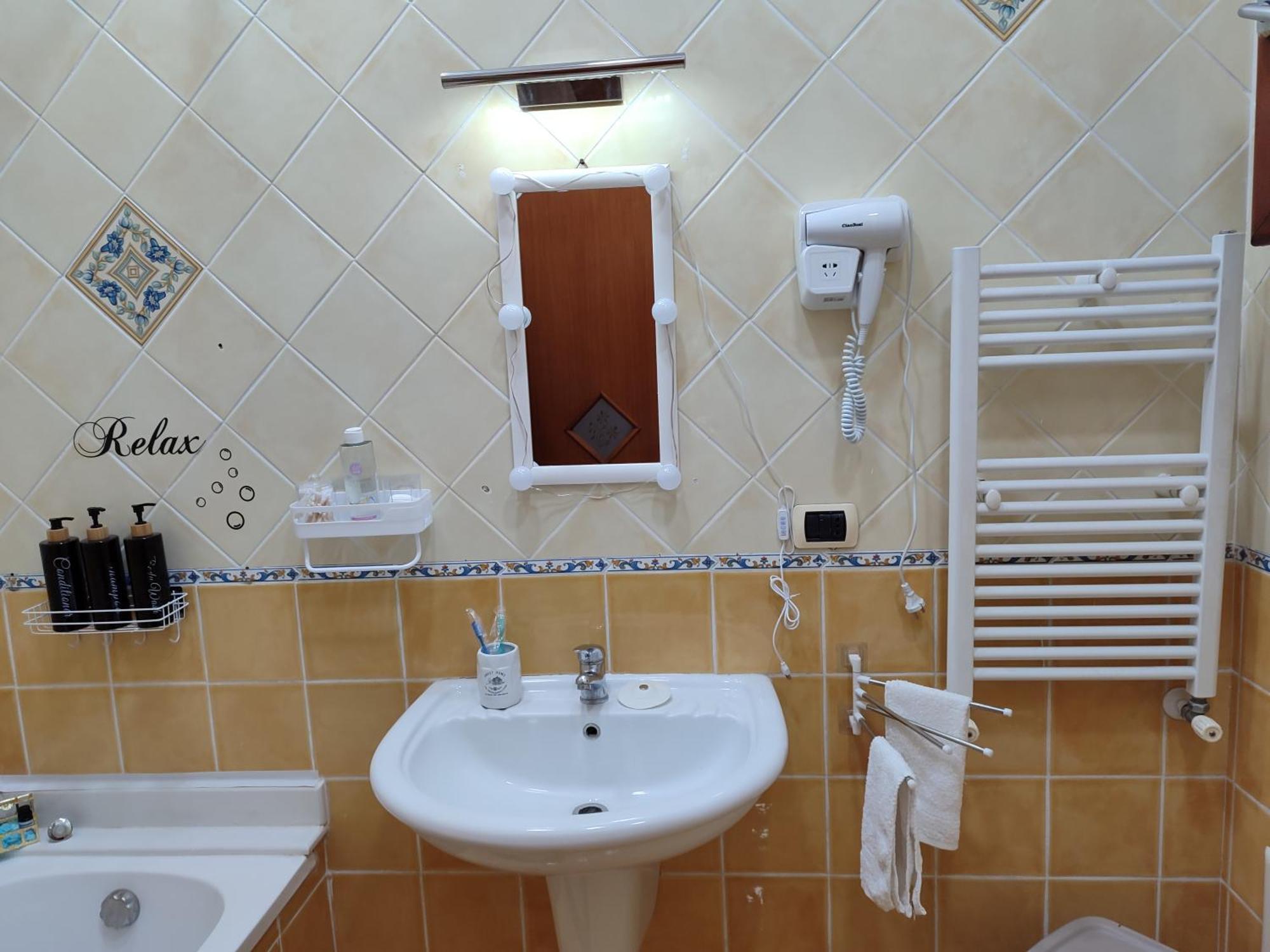 Appartamento La Casa Di Simone Napoli